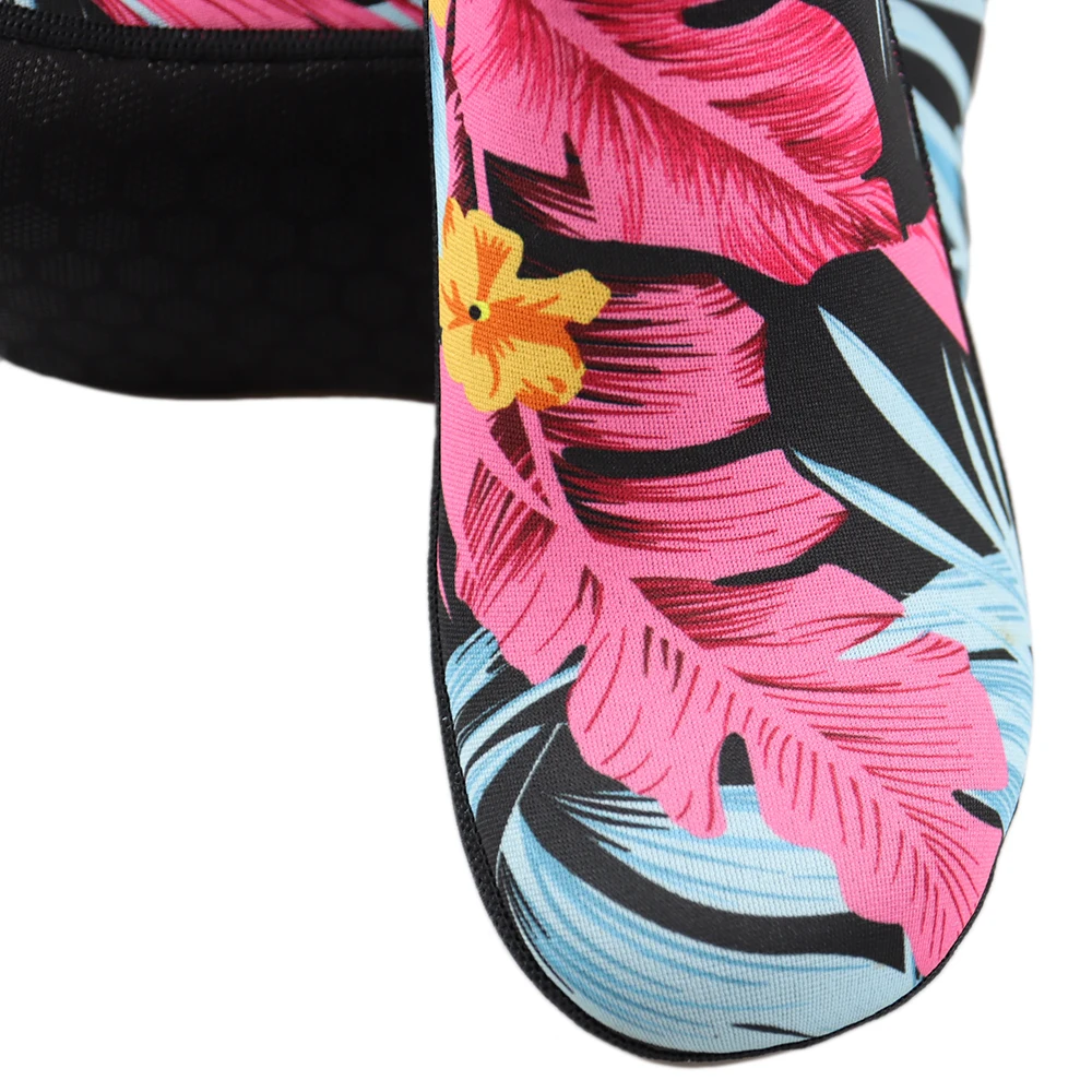 Women's 3MM Neoprene Printed Diving Socks Fashion Winter Free Warm Hexagonal Non-slip Scuba dive Swim Surf Equipment Long Socks