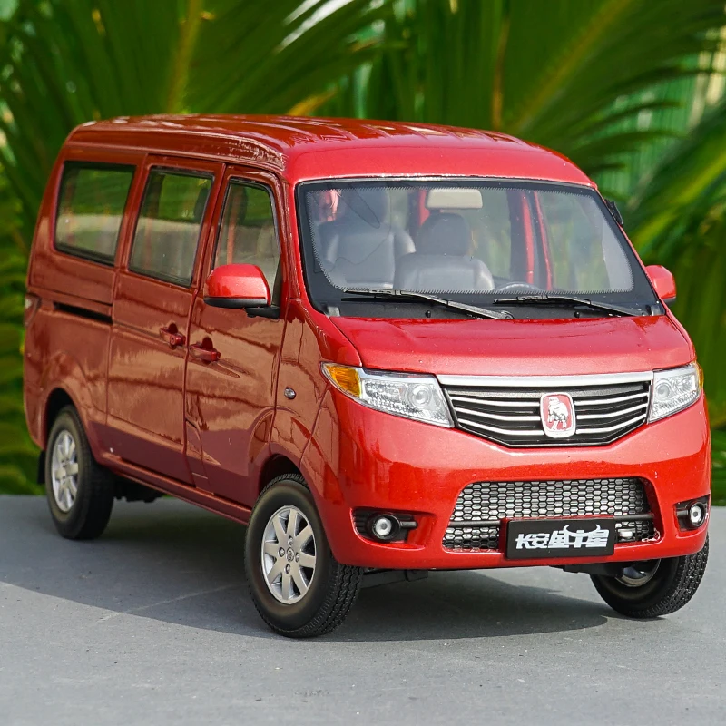 Завод 1/18 Changan автомобиль производитель, Changan Jinniuxing фургон модель автомобиля с небольшим подарком - Цвет: Red