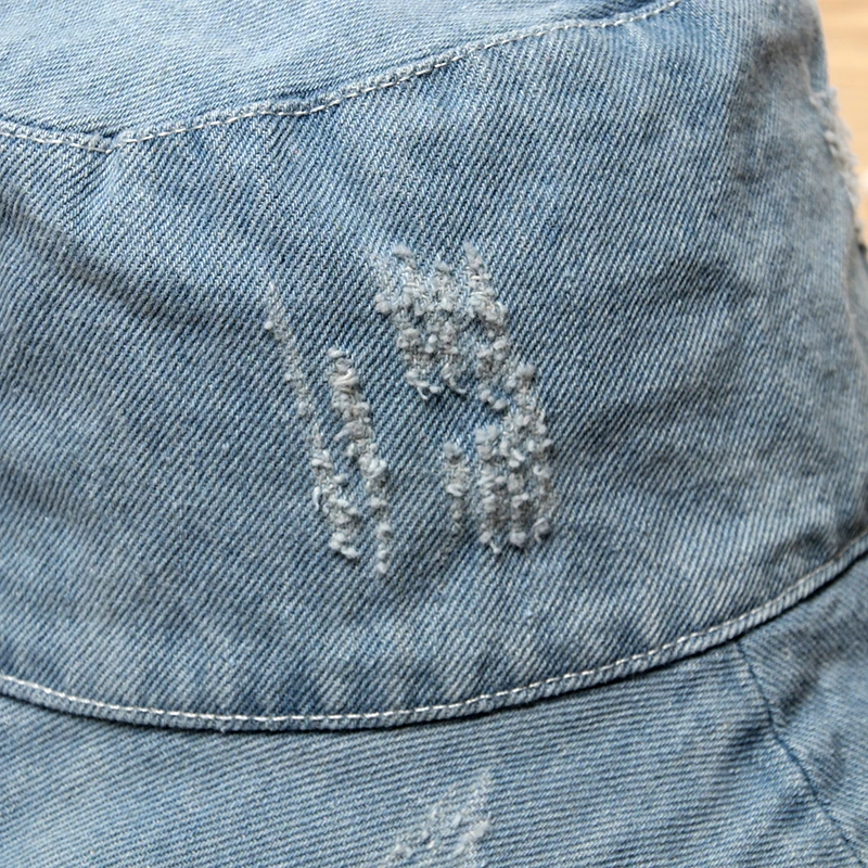 a (4)