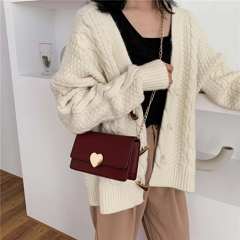 

2019 Autumn And Winter New Style WOMEN'S Bag Solid Color Pu Graceful Heart Bag with Chain Casual Shoulder Square Sling Bag WOMEN