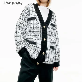 

Star firefly casual V-neck pocket knit cardigan female 2019 small fragrance loose metal button plaid sweater cardigan