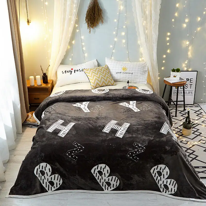 

2019 New Spring bedding blanket Flannel fleece home blanket travel picnic blanket grey heart bed cover plush wool fluffy blanket