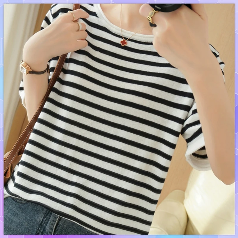 

Striped Oversized Knitted T-shirt Short Sleeve Tee shirts Women's Cothing Vintage Cotton Tops Summer Top Female V Neck Tshirt