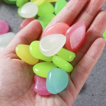 

NICEXMAS 100pcs Luminous Cobblestones Pebbles Stones Glow in the Dark for Aquarium Fish Tank Gravel Decorations For Garden Yard