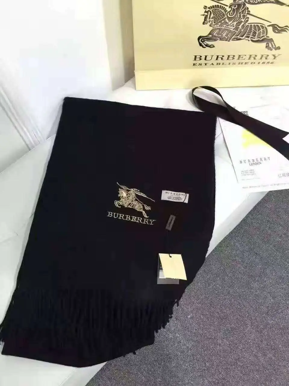 Роскошный бренд Burberry Новинка Однотонный черный женский зимний шарф маленькие