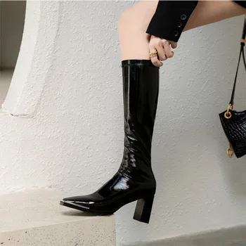 

Star's same black patent leather boots, women's thick heel square toe high boots, versatile autumn and winter super high heel