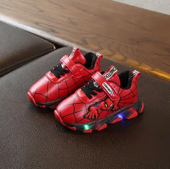 

New Glowing Sneakers for Children Boys Shoes With Sole Enfant Led Light Luminous Sneakers for Girls Shoes Kids Led Sport Shoes