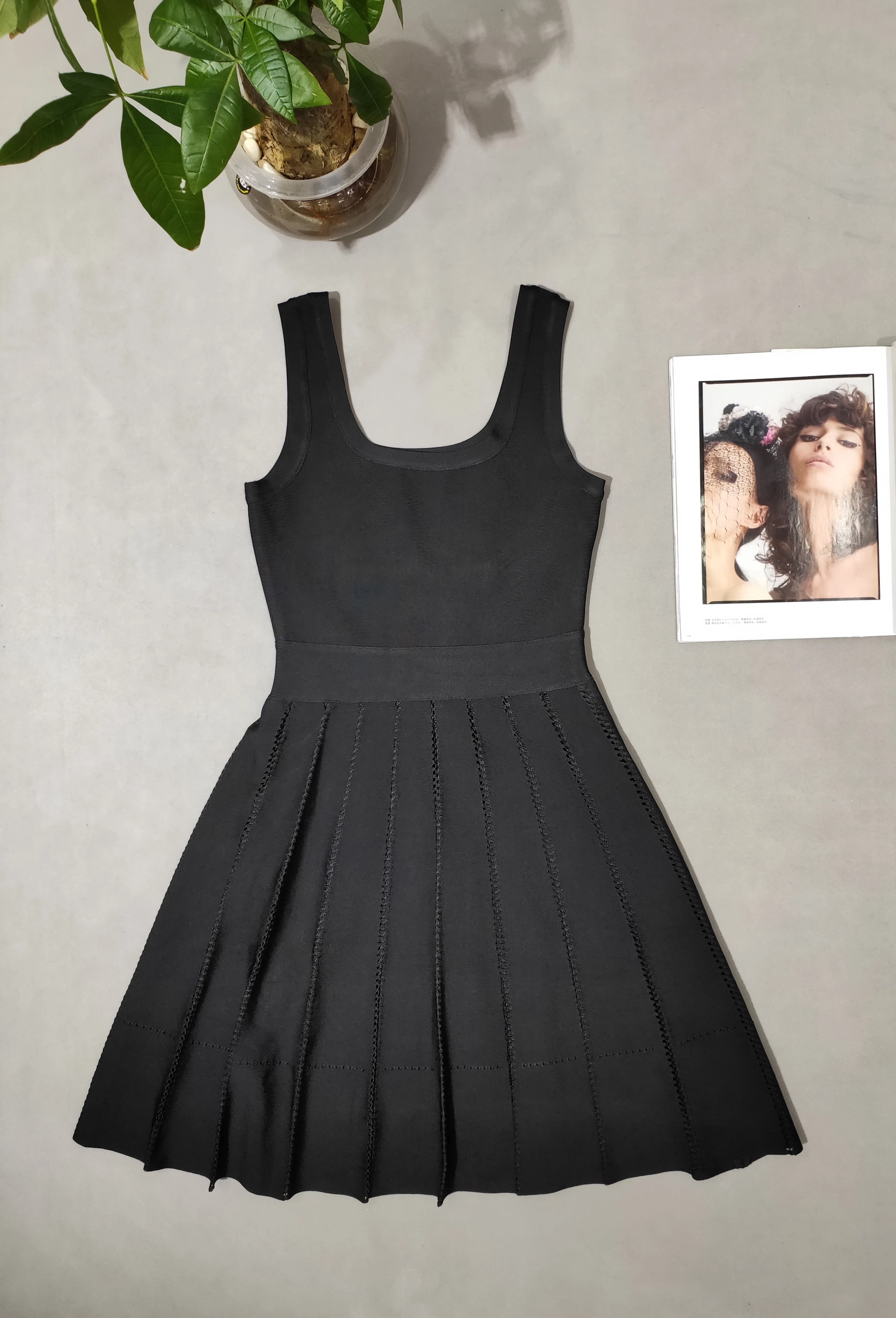 Новое женское красное черное платье с квадратным воротником без рукавов Vestido знаменитое вечернее облегающее платье платья