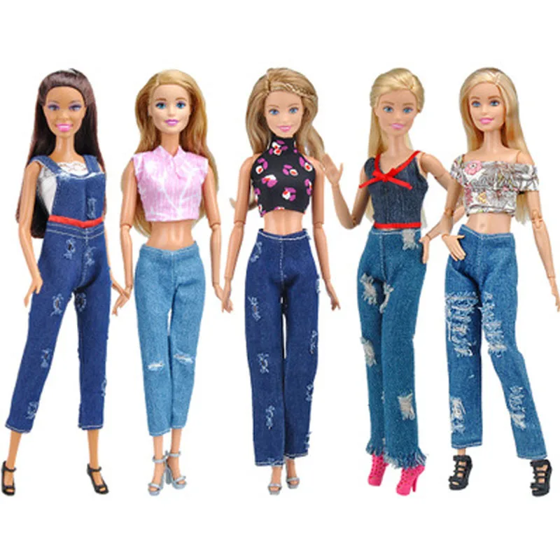 Roupa Barbie (macacão Jeans)