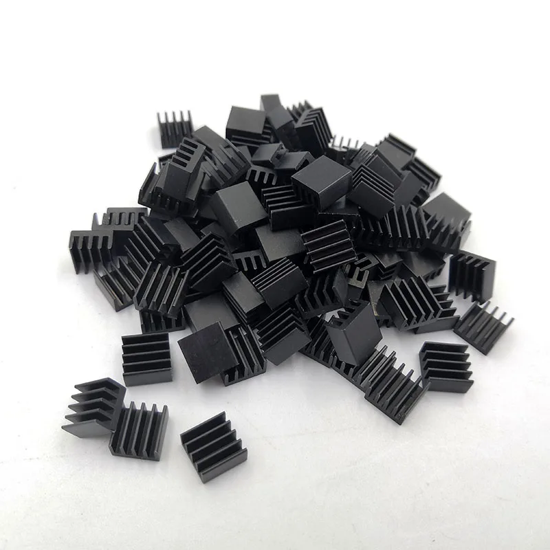 Lot de 20 mini dissipateur thermique en aluminium Noir 8,8 x 8,8 x 5 mm 