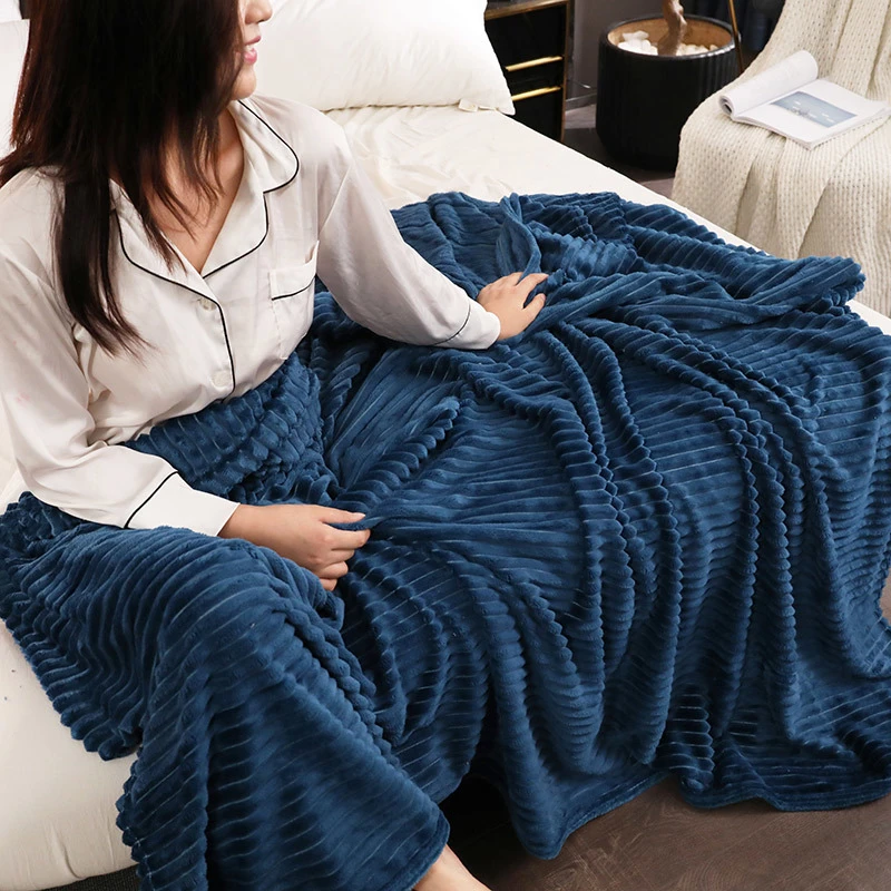 Многофункциональное Коралловое бархатное домашнее одеяло для офиса, путешествий, холодостойкое покрывало для сна, покрывало для дивана, кровати, покрывало