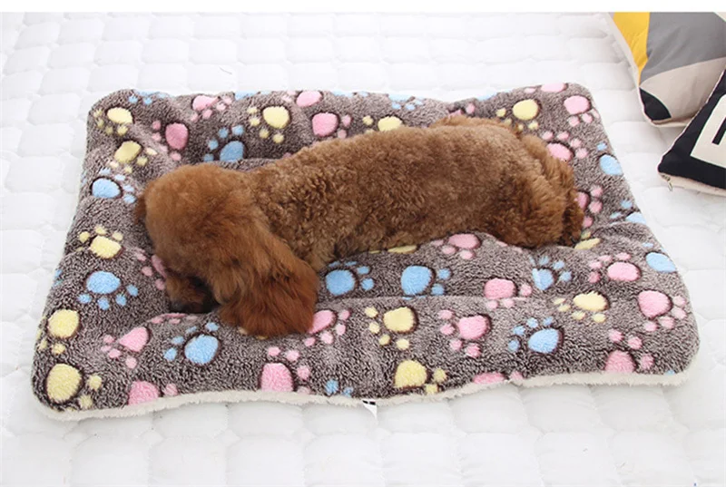 Мягкий теплый коврик для кровати для собаки из кораллового флиса, чехол для кровати для кошки, подушка для щенка с принтом звезды, зимнее теплое одеяло для собаки, кровати для домашних животных для собачек-Мопсов