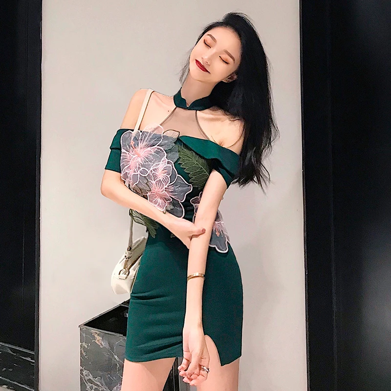 Китайское платье cheongsam сексуальное qipao Холтер открытая спина перспективное облегающее Атласное Платье женское вечернее платье для ночного клуба - Цвет: color1
