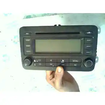 

2902841 Audio system/Radius Cd Volkswagen Golf V Saloon (1k1) 1.9 Tdi