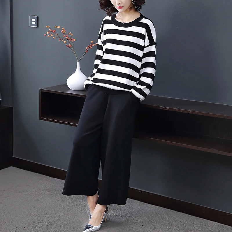 

Tracksuits For Women Winter Knitted Warm Suit Casual Sweater Wide-Legged Pants Sweater Pants Set Loose Style Knit Two-Piece Sets