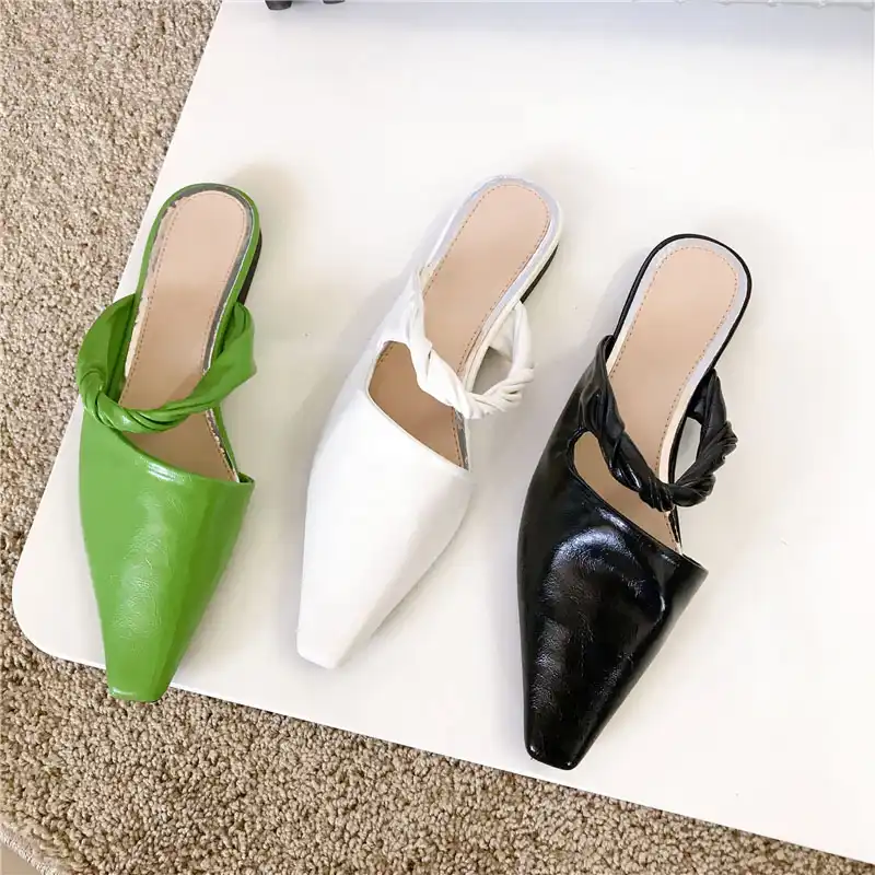 chaussure plate pointu femme