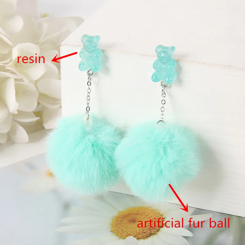 Cute Pompom Stud Earring Multicolours Resin Candy Bear Charms With Puffer Ball 1Pair Fashion Woman Jewelry Birthday Gift