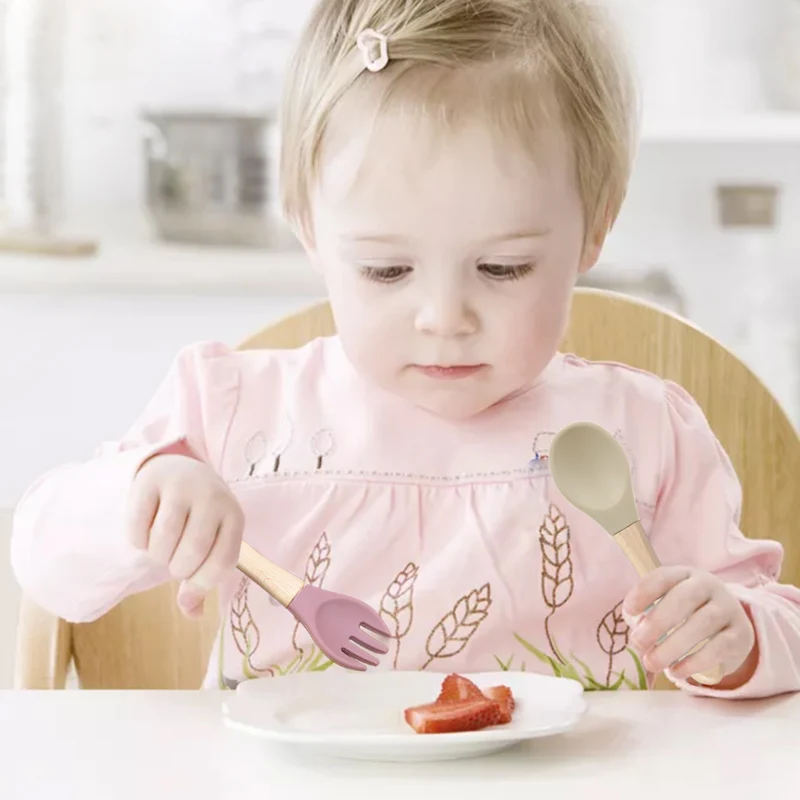 2pcs Kids Soft Silicone Feeding Solid Food Wooden Handle Spoon Fork Food Grade Baby Health Children's Tableware 6