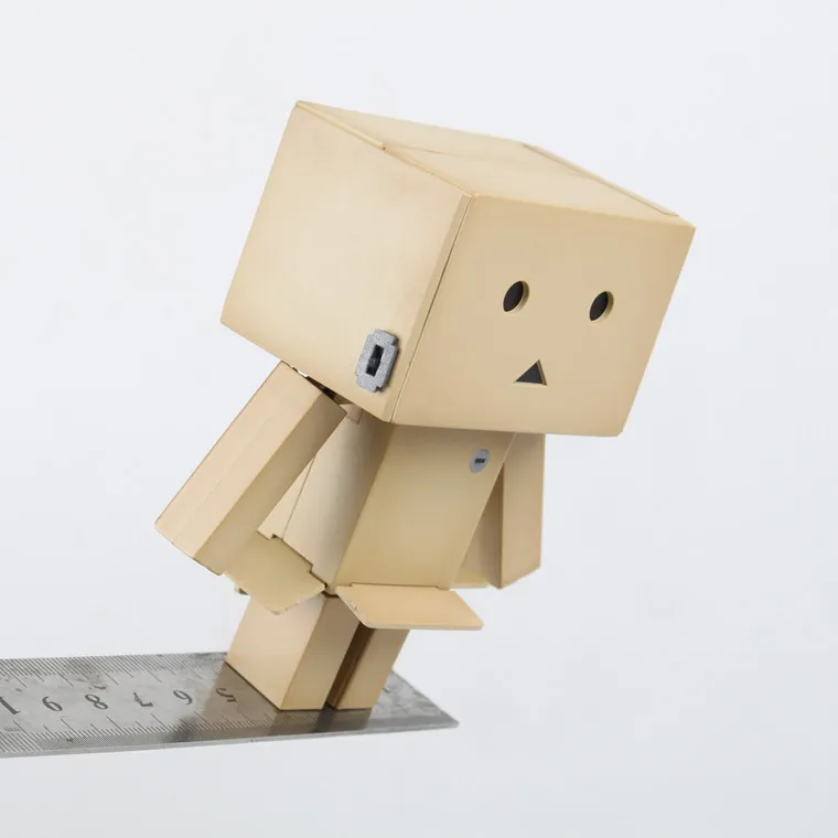 

Four-Leaf Sister Cardboard Box People Danboard Assembly Model Completely Transforming Cardboard Box People Model Decoration