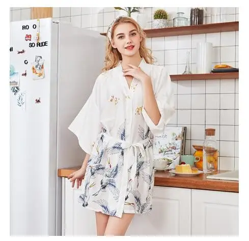 Women Sleepwear Sleepwear Pajamas Fashion Women's Summer Mini Kimono Robe Lady Rayon Bath Gown Yukata Nightgown Sleepwear Sleepshirts Pijama Mujer Size M-XXL