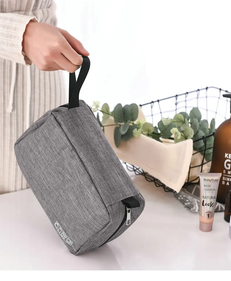 Suspended Foldable Toiletry Bag