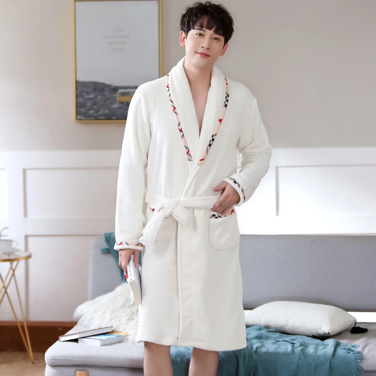 Winter Men's White Bath Robe Long sleeve Coral Fleece Flannel Pajamas