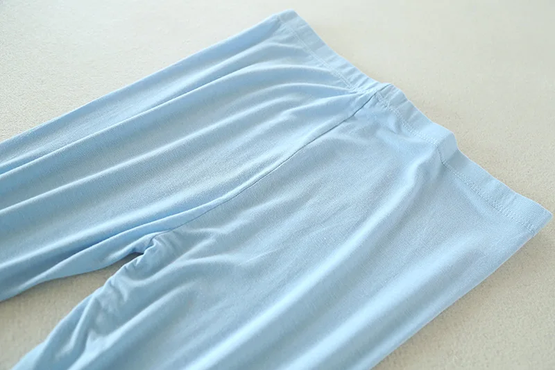 Hot Selling Amount of Large Size Modal Capri Pants Thin Leggings Women's Slim Fit High-waisted Outer Wear Skinny Pants