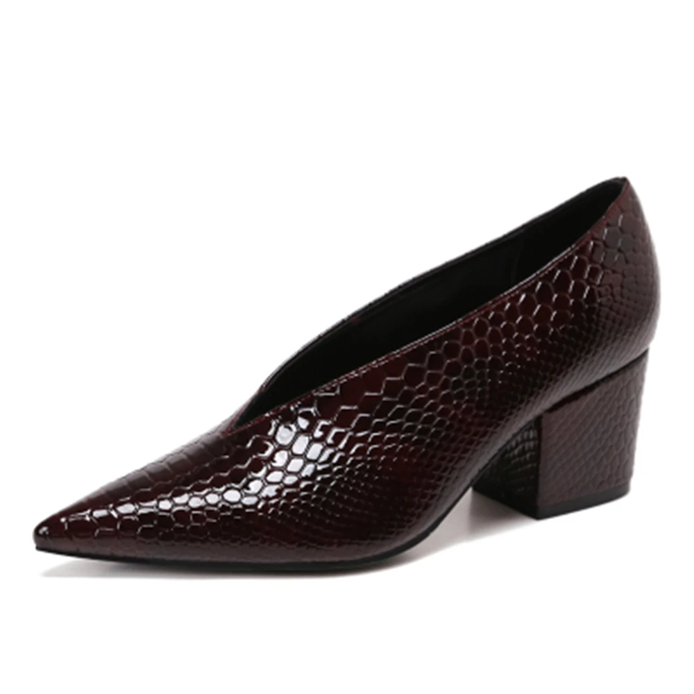 

European style retro, late night pointed V shoes, female coarse, with 2018 spring new style small fragrant breeze single shoe.