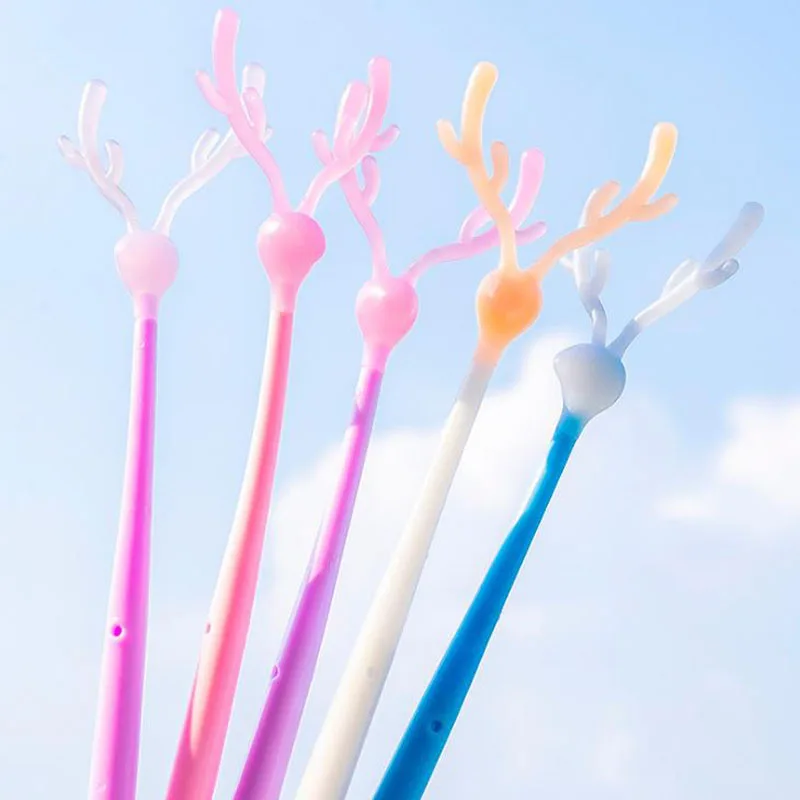 

4 Pcs/set Cartoon 0.38mm Animal Deer Elk Discolor Soft Silicone Gel Pens Student Exam Signature Pen Stationery Christmas Gift