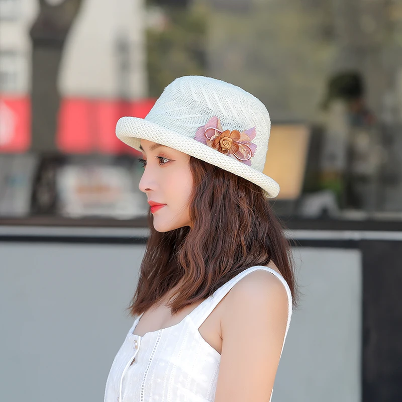 2025 New Summer Sun Hats Women Fashion Female Girl Flower Beach Hat Casual Straw Flat Dome Crimping Basin Cap Bone Feminino
