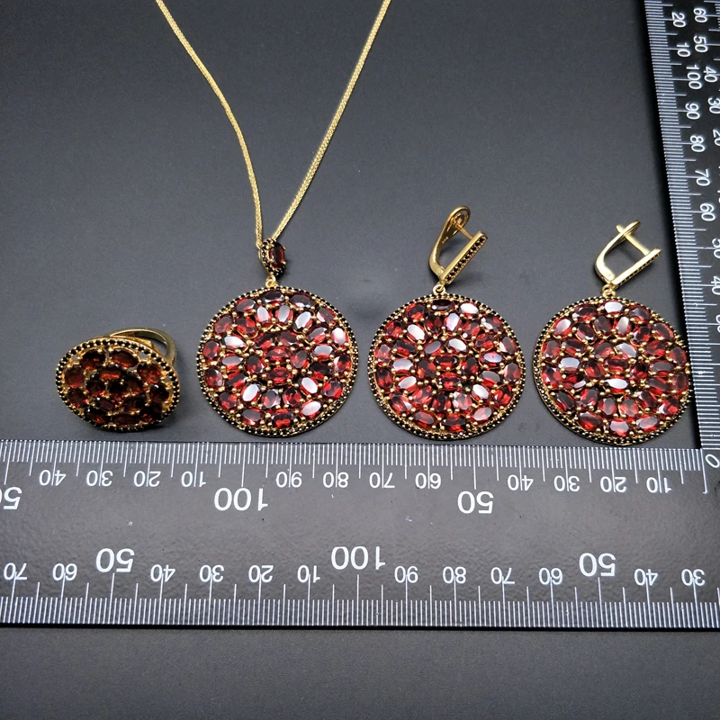 F1B22A797077926E9A29B8417D08B2BD