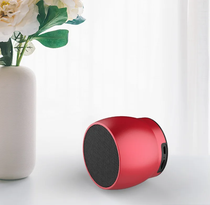 Беспроводной bluetooth-динамик маленький стальной спикер Портативная карта мини открытый сабвуфер маленький стальной спикер