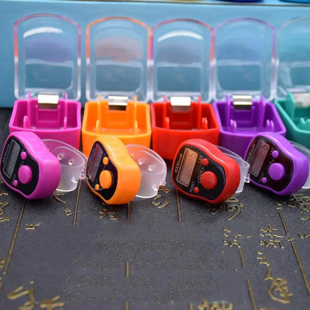 1pcs Portable Electronic Digital Counter Mini LCD Hand Held Finger Ring-type Tally Counter Random Color 