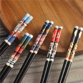 

5paar/Box chopsticks Japanese Style wood Chopsticks Reusable Lucky Cat Pattern Chopstick For Gift hello kitty cute chop sticks