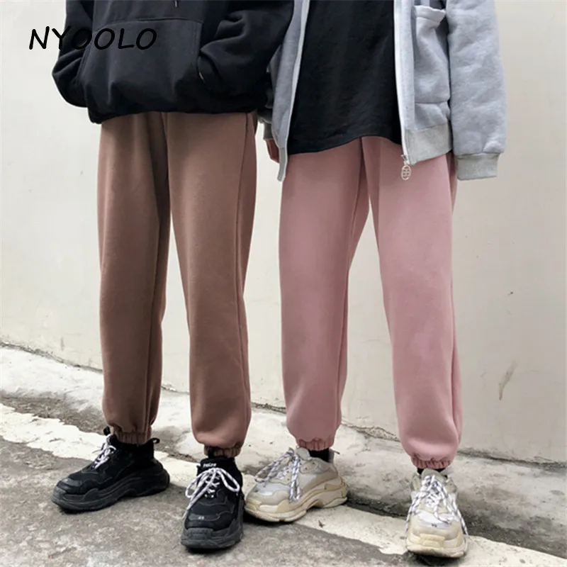 NYOOLO Harajuku стиль уличная одежда сплошной цвет утолщаются теплые джоггеры Брюки повседневные эластичный пояс лодыжки длина шаровары для женщин мужчин