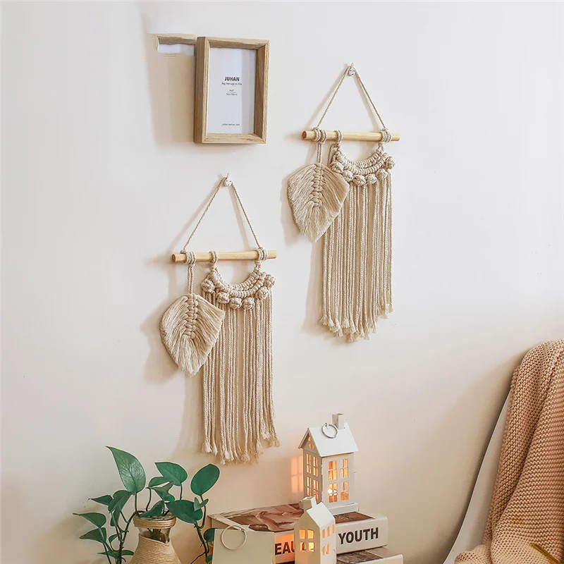 

Macrame Mini Tapestry Hanging Wall Tapestry for Kids Living-room Decor Hand-Woven Cotten Bells Leaf Tassel Bohemia Tapestry