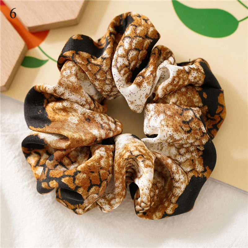 

Zebra Snake Leopard Print Women Scrunchie Vintage Girls Hair Accessories Fashion Elastic Hair Rubber Band Hair Rope Ponytail