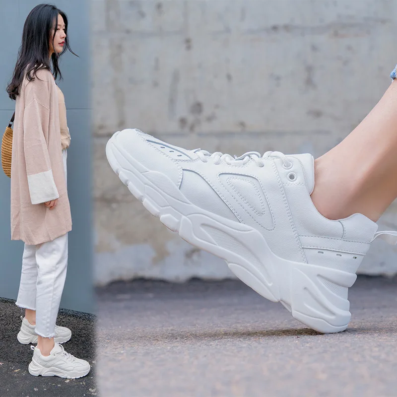 

INS Casual Leather Shoes Big Brand Celebrity Style Dad Shoes 2019 Spring Lace up Front White Shoes Semi-high Heeled Platform Boo
