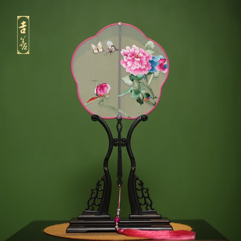 

Sensu Embroidery Palace Fan Manual Embroidery Circular Fan Circle Sensu Suzhou Embroidery Fan Go Abroad Gift Fan