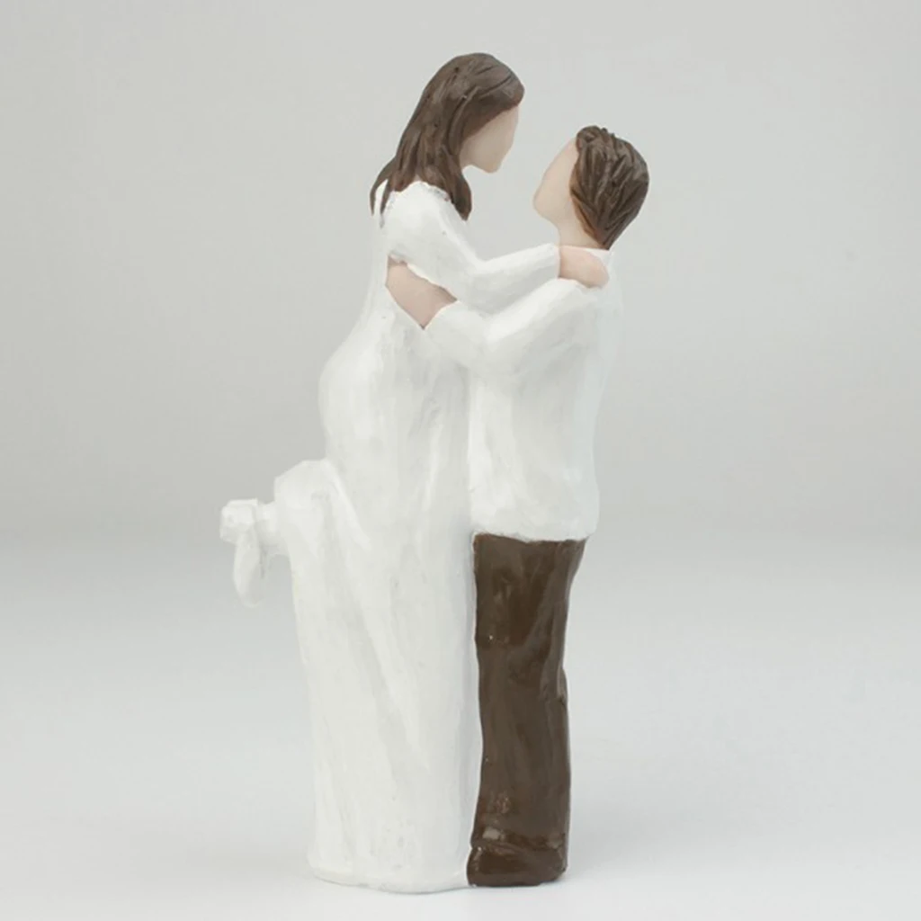 Wedding Cake Resin Doll Deep Feeling Groom Bride Figurine Cake Stand Topper