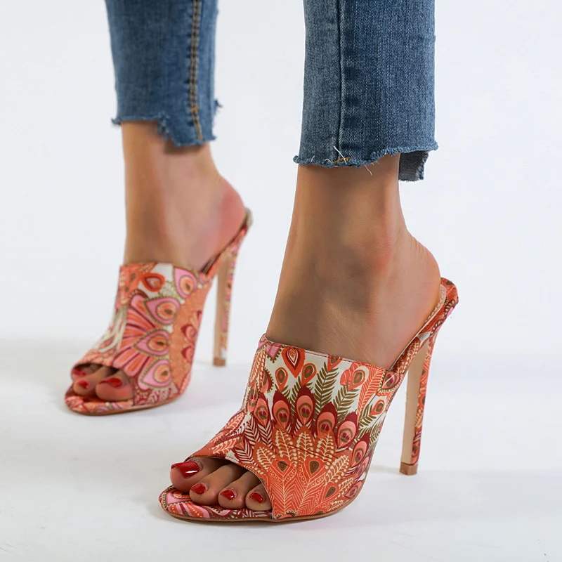 Peep Toe Shallow Women's Slippers NIUFUNI Plus Size 35-42 Peacock Pattern Sandals Stiletto High Heels Slides Women's Shoes 2019
