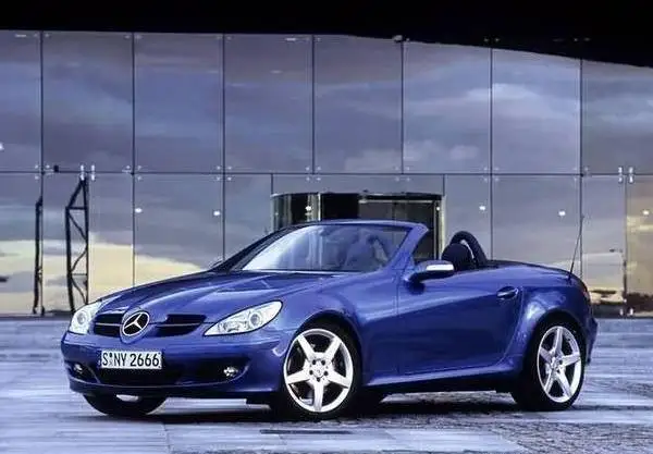 Coleção de Fundição Benz Slk Roadster Diecast Simulação Liga Modelo Crianças Brinquedos 1 - 43 350 1 High Quality Brinquedos e hobbies