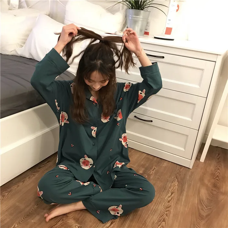 

Photo Shoot 2019 Korean-style Early Autumn New Style Cute Cartoon Year of Fate Loose-Fit Set Tracksuit Fashion