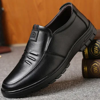 

Mazefeng Brand 2020 Patent Leather Shoes Men Loafers Soft Leather Men Casual Shoes 2020 New Male Footwear Black Brown Slip-on