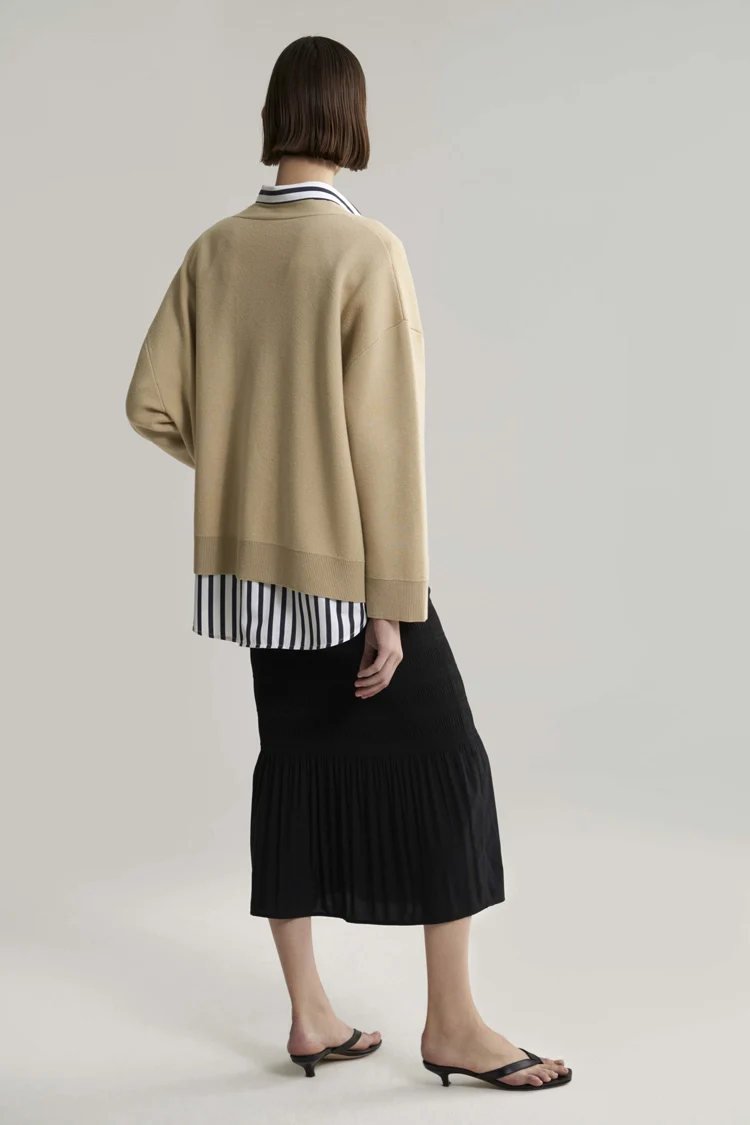 Women Cardigan Sweater Merino Wool V-neck Wide Cuffs Side Pockets Monogram Buttons Up Front Oversized Knitted Jumper
