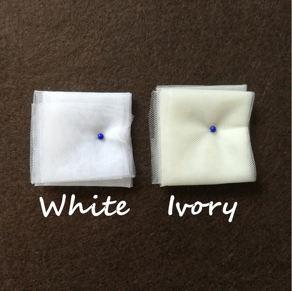 Voile de mariรฉe รฉlรฉgant ร deux couches, longueur au bout des doigts, Tulle blanc/ivoire, bord en dentelle, avec peigne, 2019