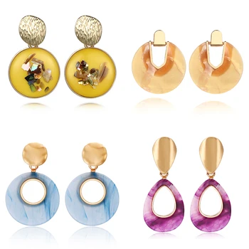 

Korea Ins Retro Simple Earrings Acrylic Irregular Four-color Pendant Net Gold Color Temperament Short Wild Earrings