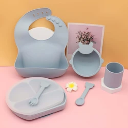 Babero para bebé de silicona, plato de comida dividido, cuenco de succión, cuchara, tenedor, taza, juego de vajilla, envío directo