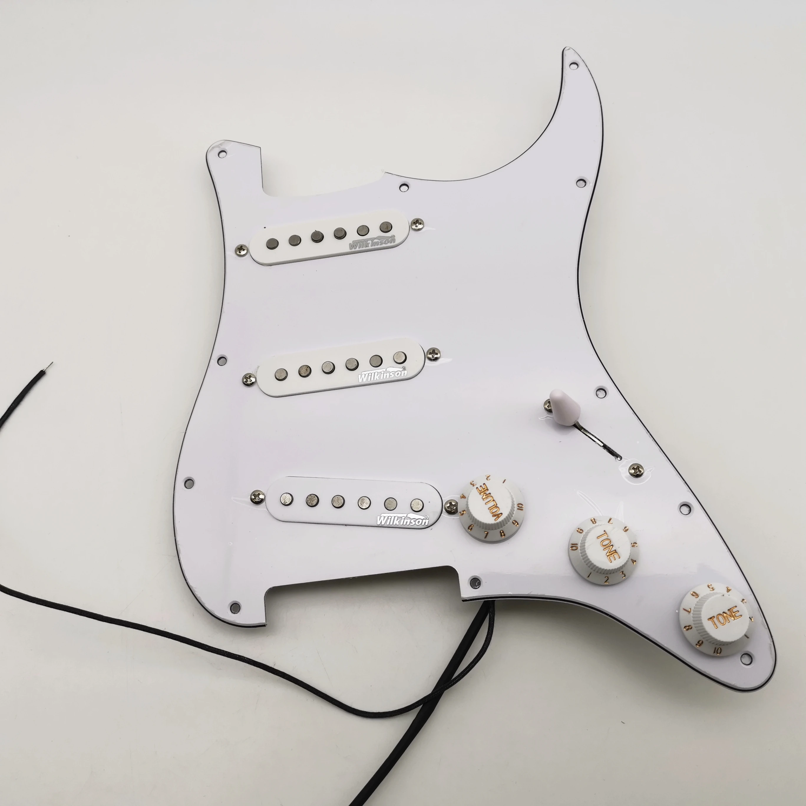 

White Wilkinson WVS Alnico5 Vintage Pickups Pickguard SSS Guitar Wiring Harness Fits ST Guitar