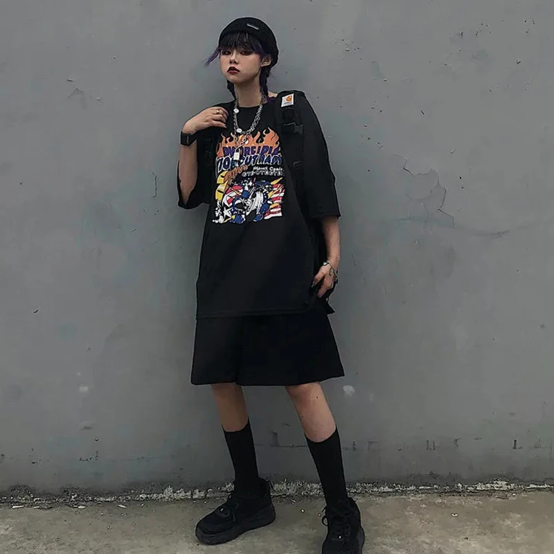 Punk Dark Grunge Streetwear Ladies gothic Top Tshirts Harajuku Clothes y2k Summer Goth Female Tee Aesthetic Loose Women T-shirt